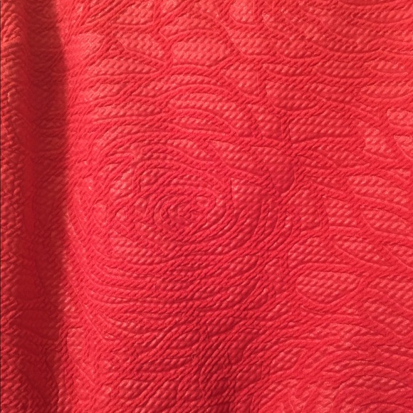 Bebe Peplum top! - Picture 2 of 4